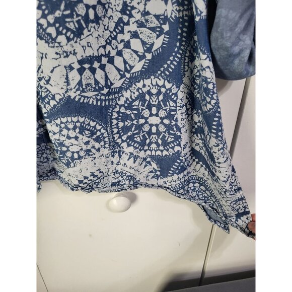 Zac & Rachel Women's LG Blue Patterned Tunic Blouse Roll-Tab Sleeve Boho Artsy - Picture 6 of 9